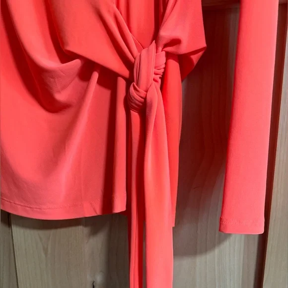 DKNY long sleeve blouse - Picture 3 of 7